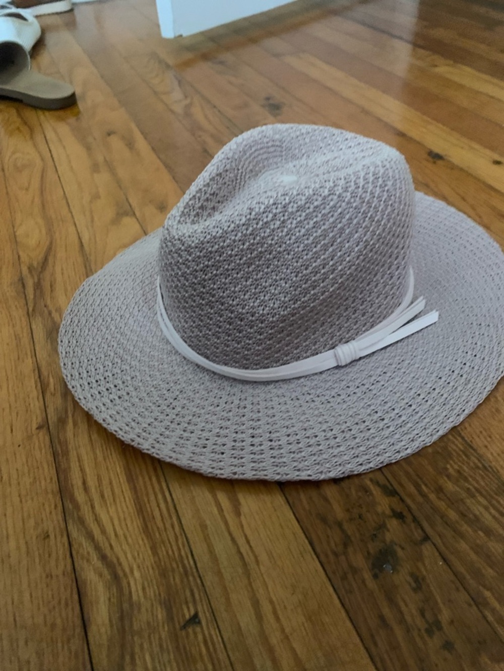 Light Lavender Straw Fedora with White Band